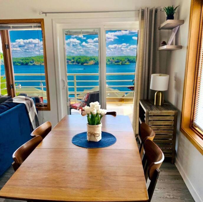 The Best Lake View In Ozark. Lake Ozark Εξωτερικό φωτογραφία